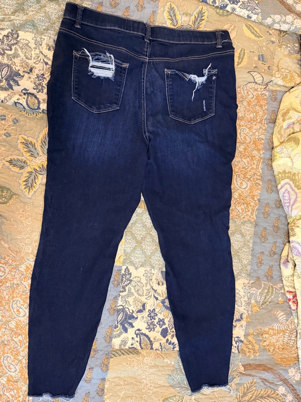 Maurices m jeans Dark Blue Hidden Distressed Jeggings - Picture 2 of 4